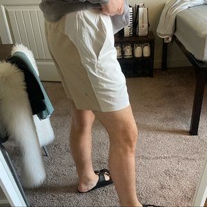 Lululemon 7” Pace Breaker